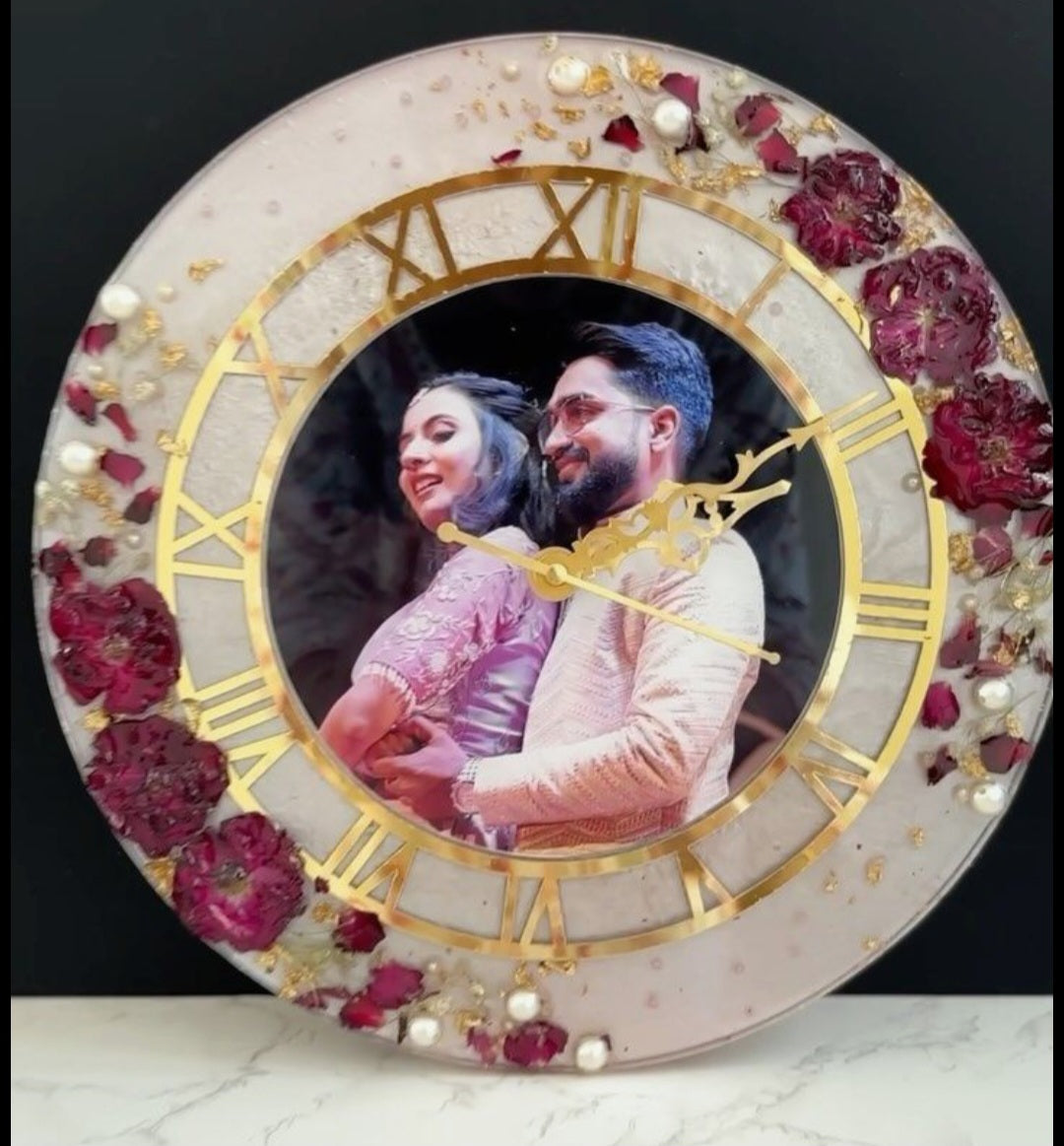 Resin clocks